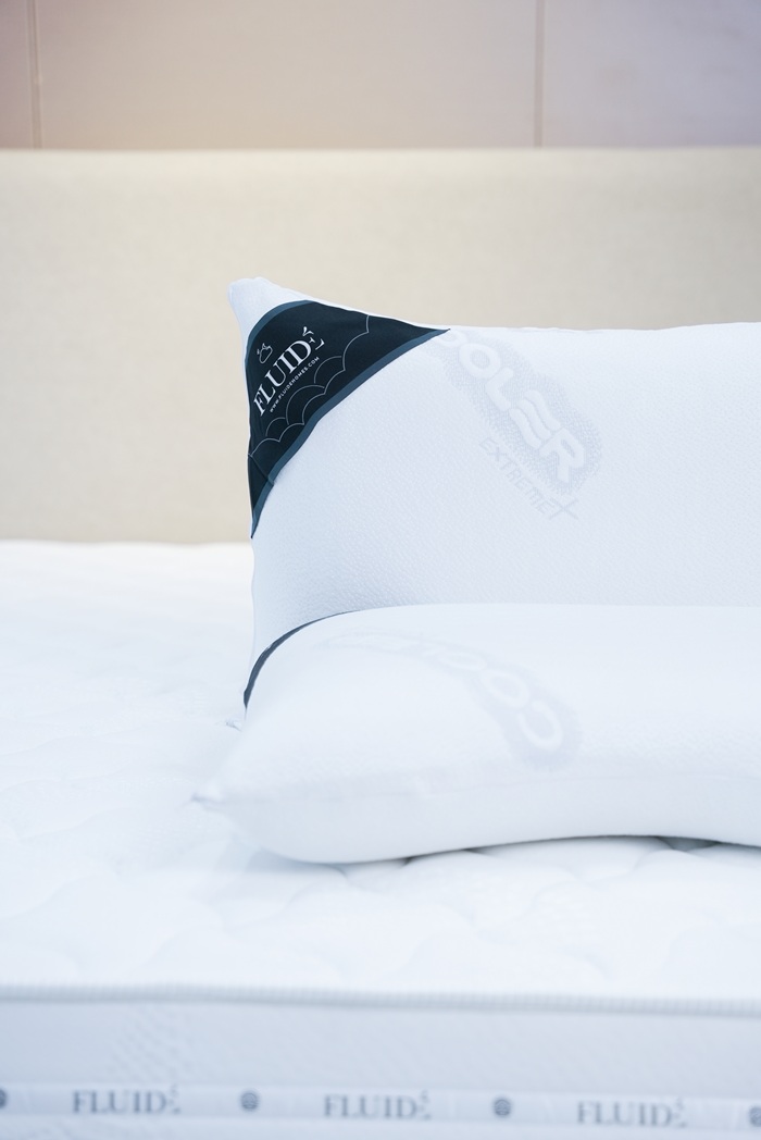 Anti wrinkle pillow (adjustable neck pillow)