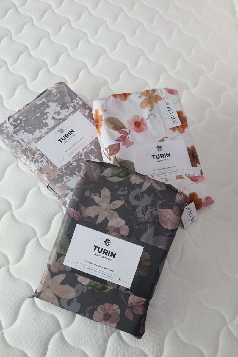 Turin Duvet Cover Set (3)