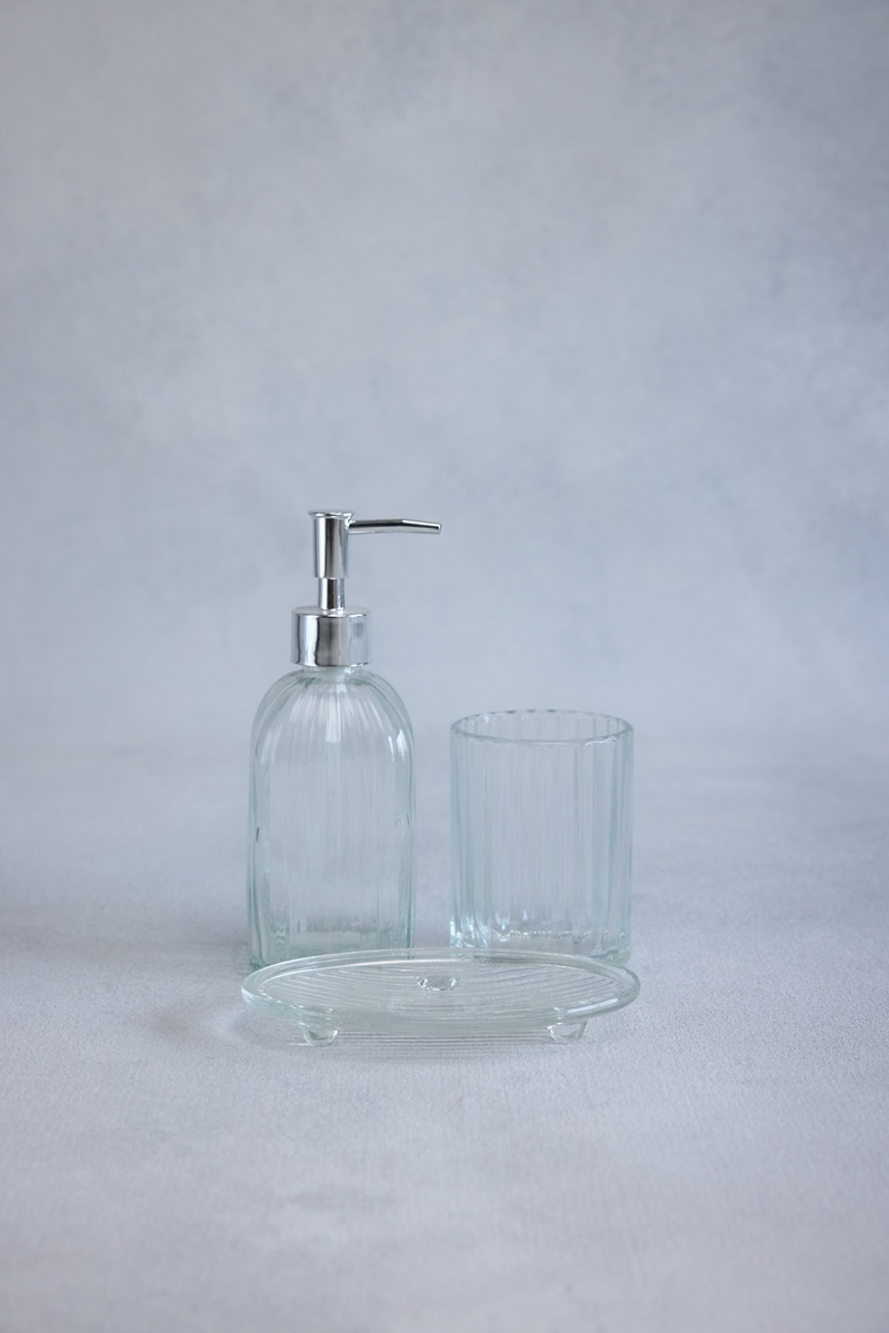 Clear Glass Set (Bathroom Accessory)