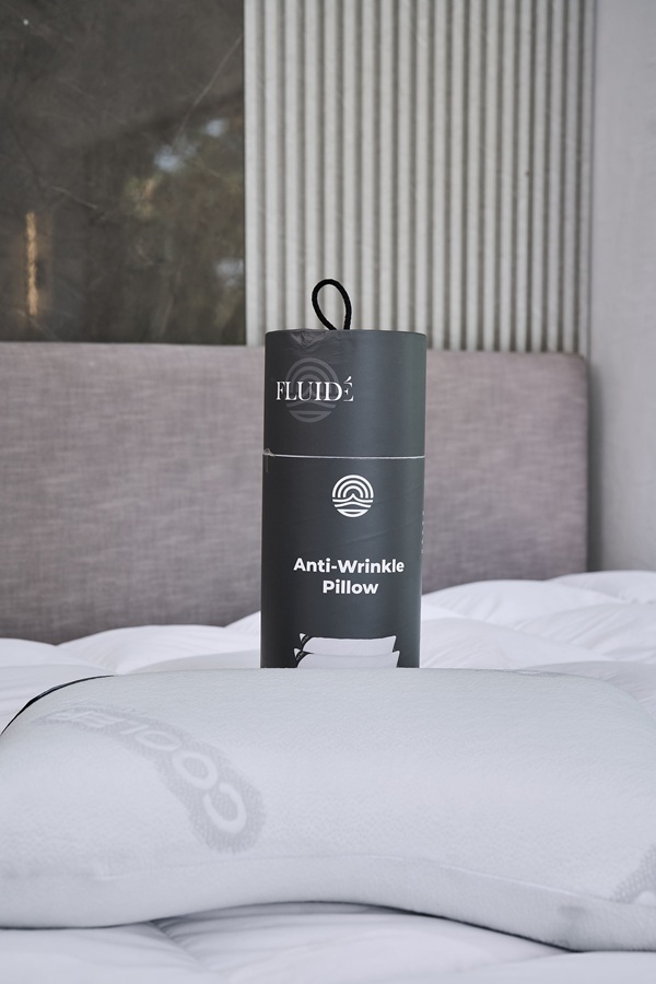 Anti wrinkle pillow open and packaged