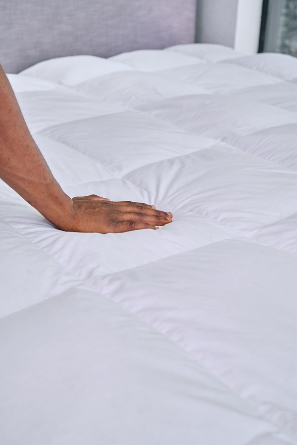 Duné Down Feather Mattress Topper
