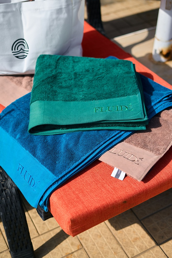 Towels green, blue, brown